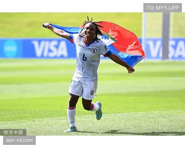 闪耀绿茵场：足坛新星崛起，未来表现备受期待