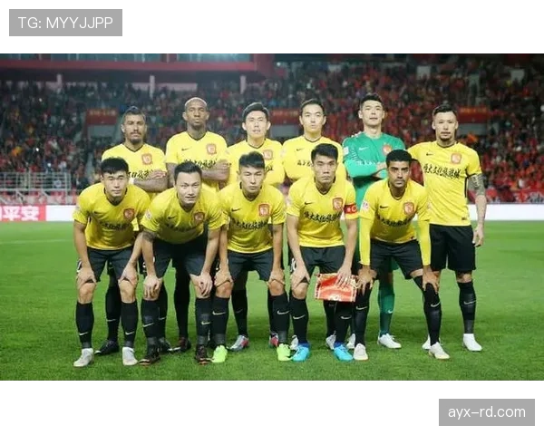 热那亚升级转会策略,聚焦年轻球员挖掘助力竞争力跃升 热那亚升级转会策略,聚焦年轻球员挖掘助力竞争力跃升