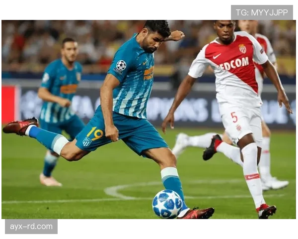 摩纳哥主帅强调团队凝聚力与战术创新，助力球队新赛季稳健开局