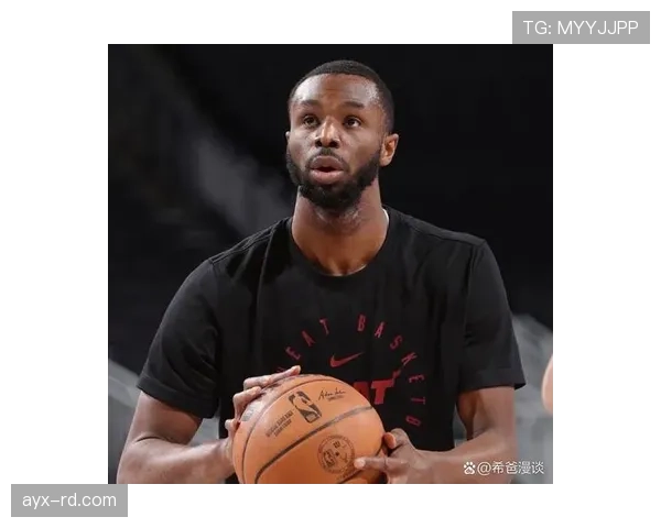 安德鲁·威金斯通过挡拆提升投篮效率，明显优于季后赛首轮表现